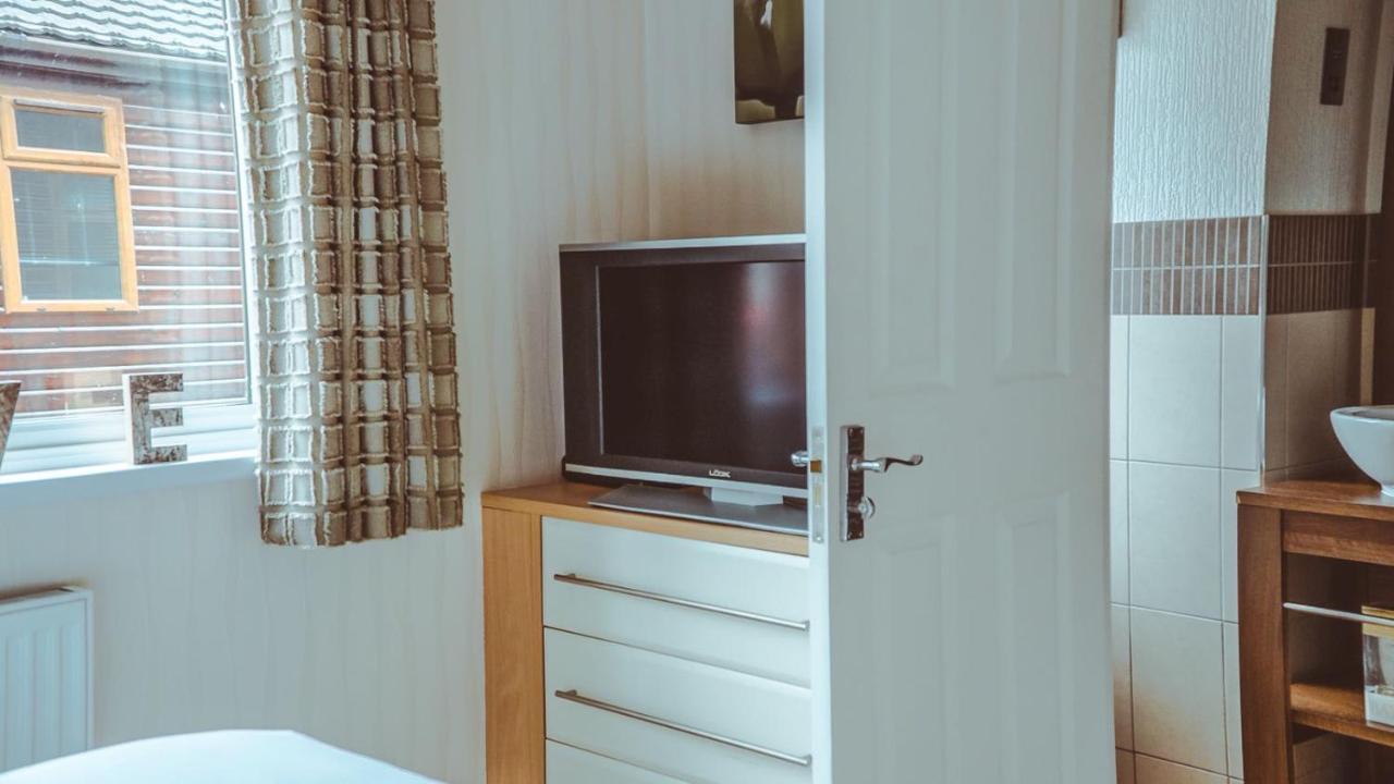Bonnie Banks Lodge Ardlui Екстериор снимка