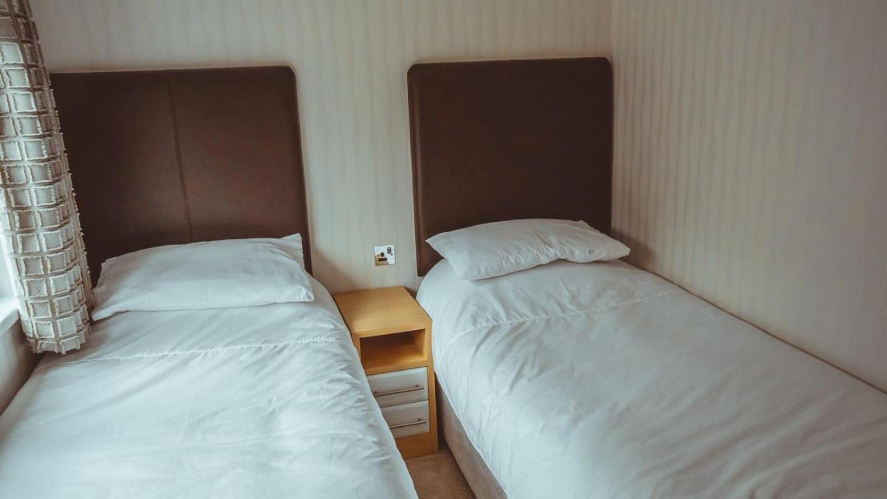 Bonnie Banks Lodge Ardlui Екстериор снимка